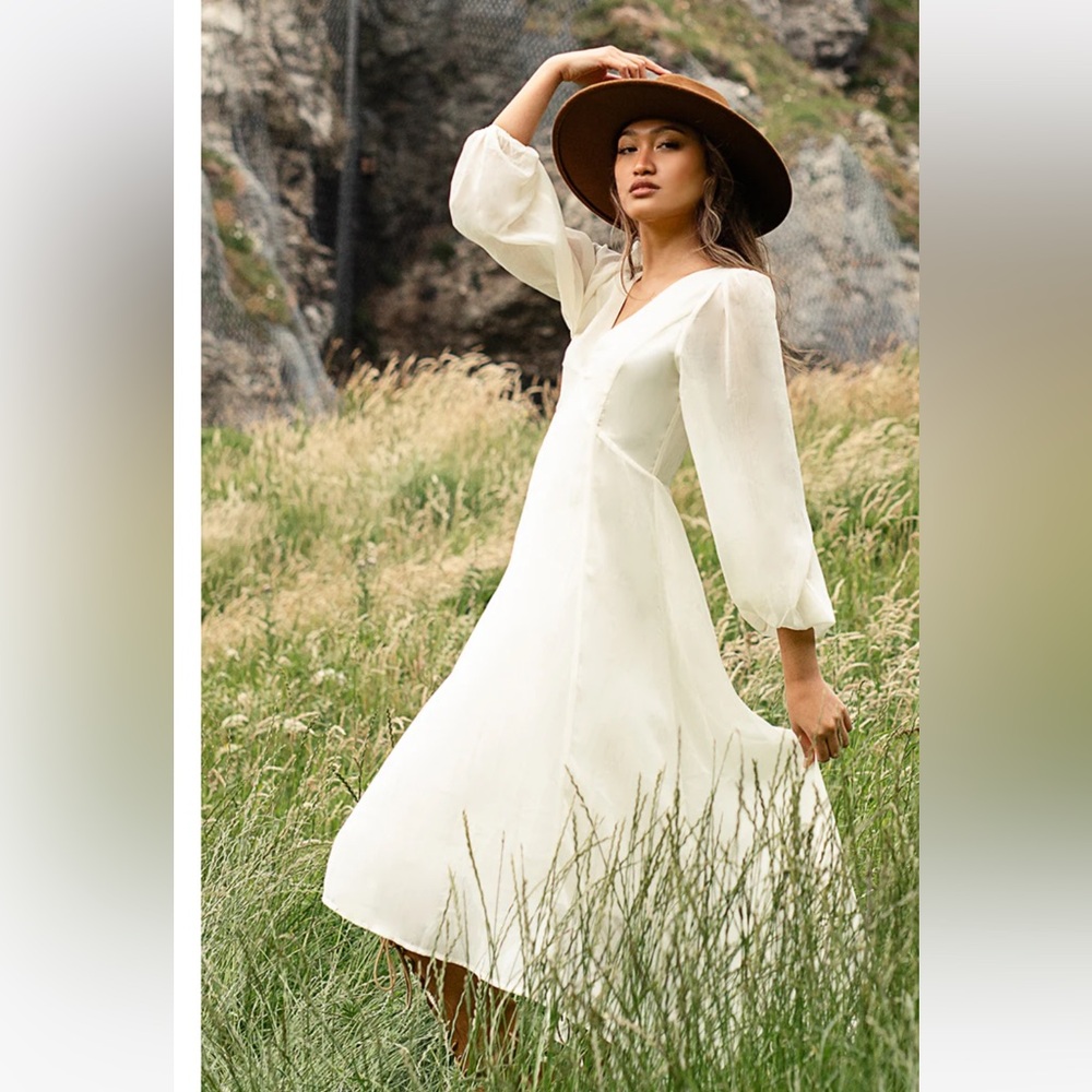 Joyfolie Crystal Dress in Ecru